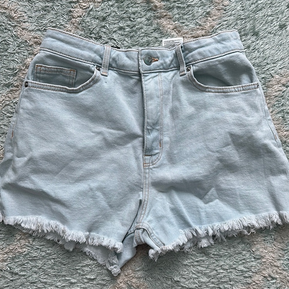 Brand new Divided by H&M denim shorts
